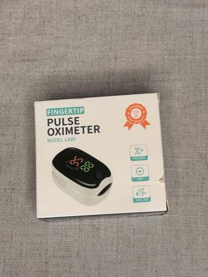 Fingertip Pulse Oximeter LK89