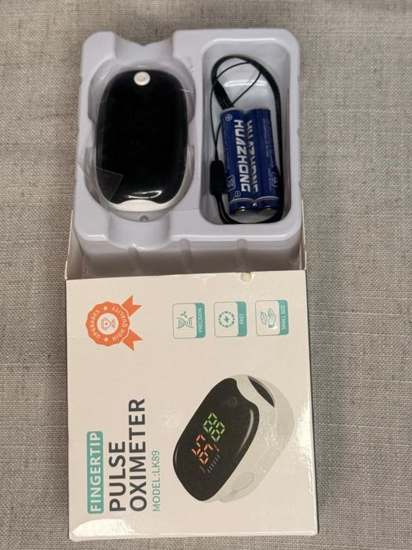 Fingertip Pulse Oximeter LK89